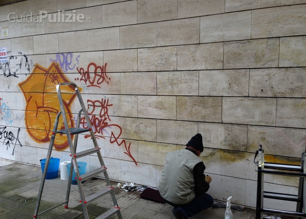 eliminazione murales