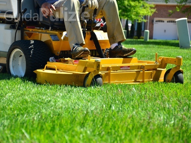 grass-field-lawn-tool-asphalt-vehicle-754943-pxhere.com_2c7yp.jpg