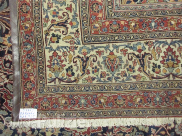   Farahan antico  4,44 x 3,07 dopo il restauro completo